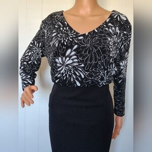 Chico's Black and White Floral Blouse Size 2